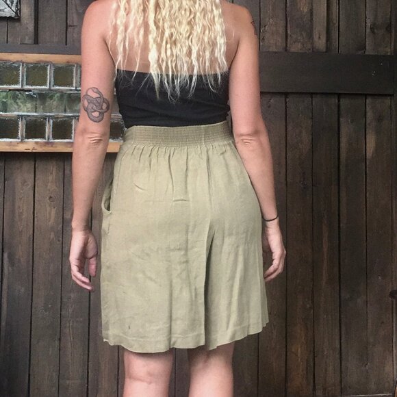 High Waist Khaki Bermuda Shorts Size S || Linen Shorts - Picture 7 of 10